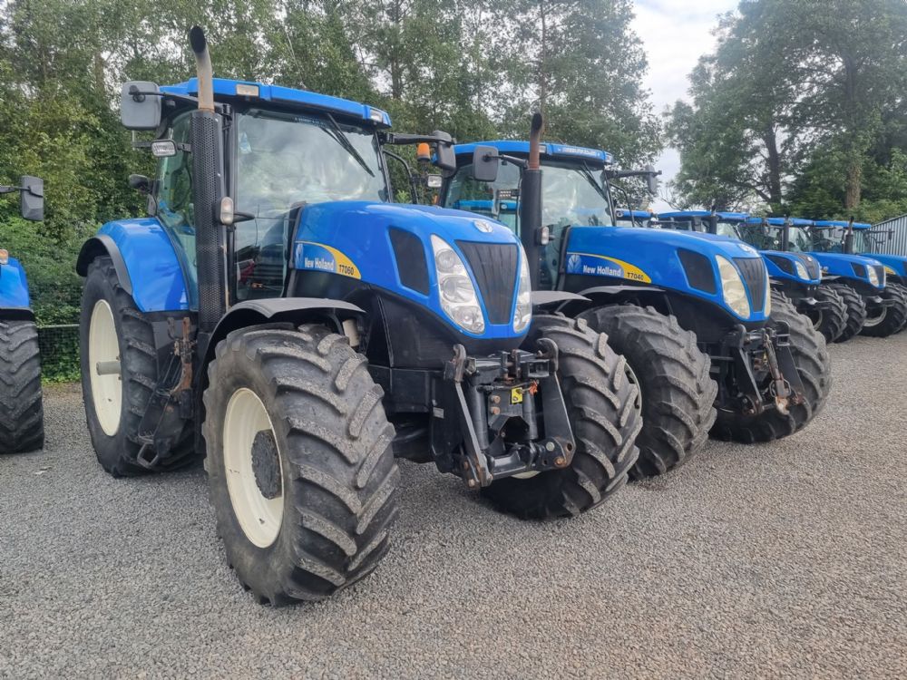 New Holland T7060 T7040