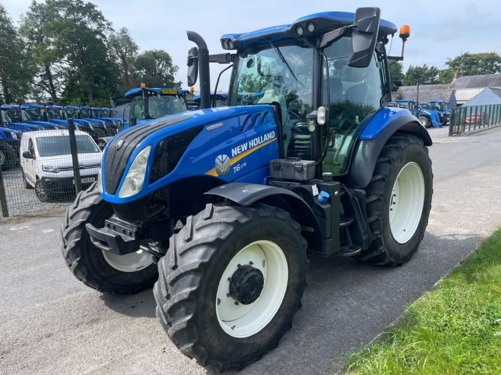 New Holland T6.175
