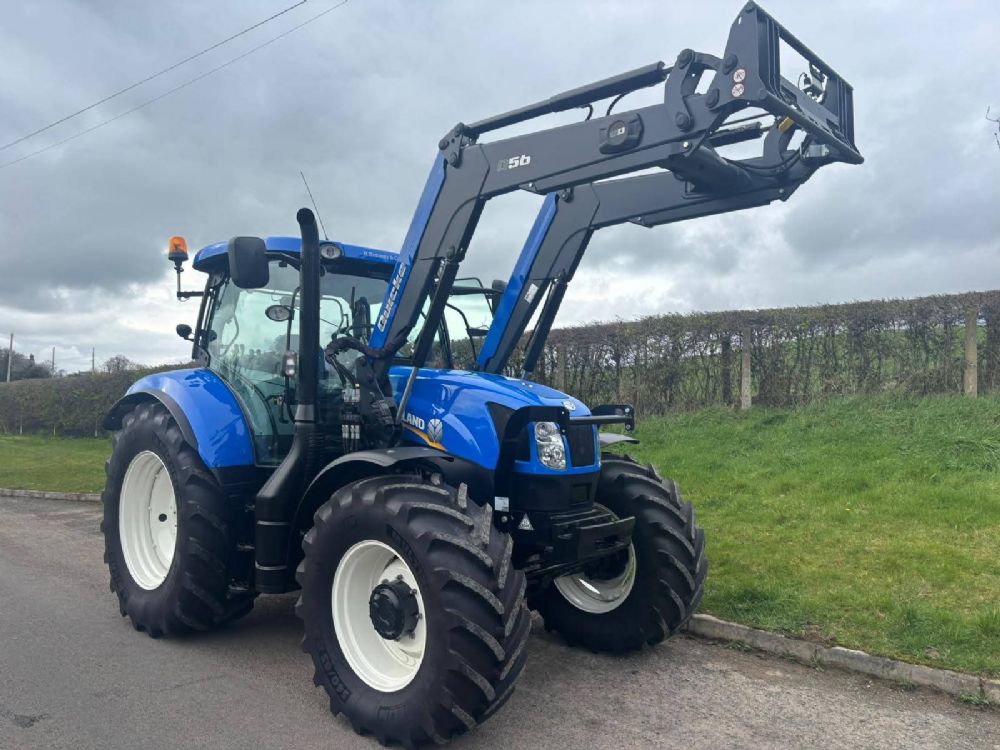 New Holland T6.175 380hrs!