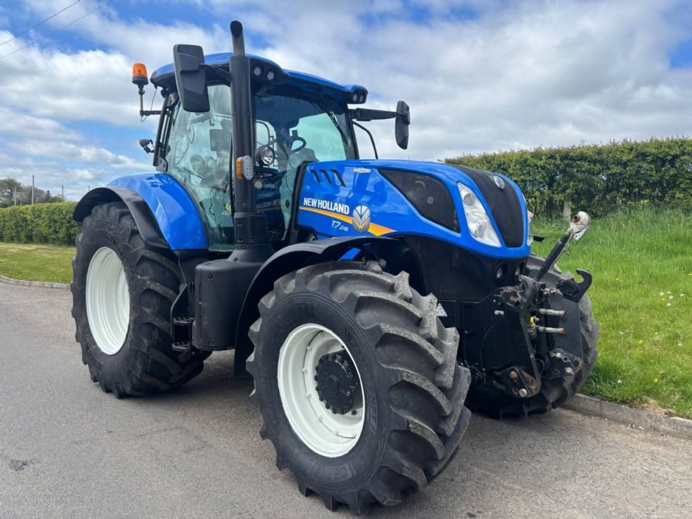New Holland T7.245
