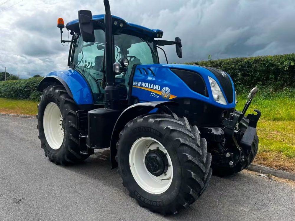 New Holland T7.210