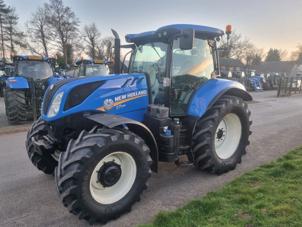 New Holland T7.190